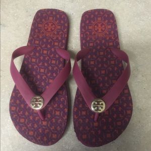 Tory Burch Flip Flops Sz 5